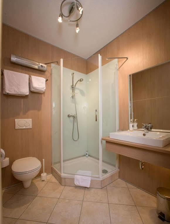 הורן Hotel Blie, Bed & Breakfast, Self Check-In מראה חיצוני תמונה