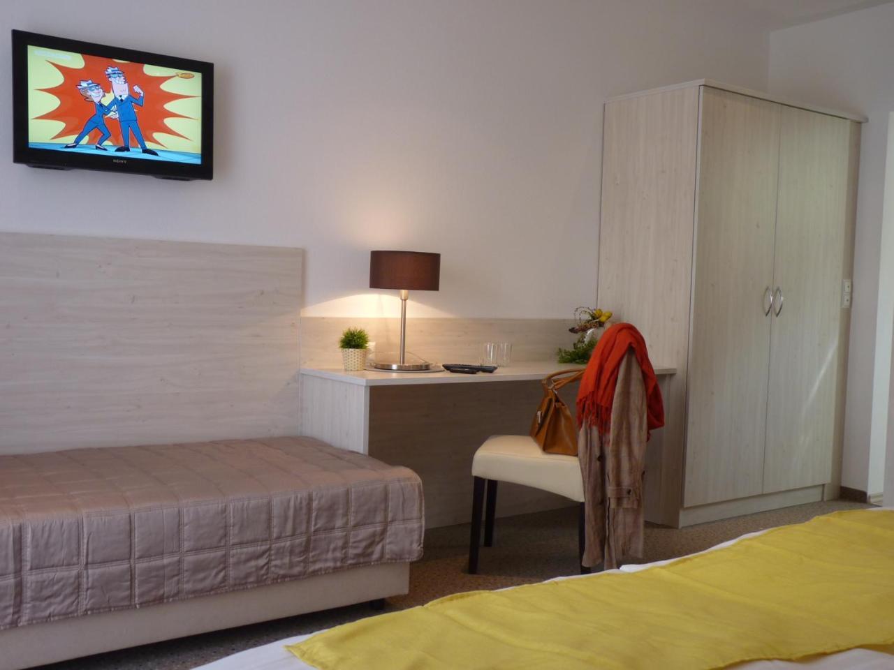 הורן Hotel Blie, Bed & Breakfast, Self Check-In מראה חיצוני תמונה